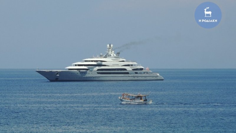 Στη Ρόδο η εντυπωσιακή 7ώροφη θαλαμηγός Ocean Victory [εικόνες] | iefimerida.gr 1