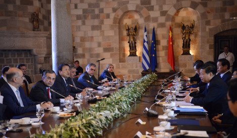 Χαλαρή βόλτα Σαμαρά -Τζινγπίνγκ στο κάστρο των Ιπποτών και μετά... μπίζνες: Τι συζήτησαν στη Ρόδο [εικόνες] | iefimerida.gr 3