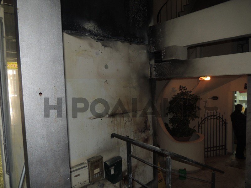 Εμπρηστική επίθεση στα γραφεία του ΠΑΣΟΚ και της Χρυσής Αυγής στη Ρόδο [εικόνες] | iefimerida.gr 3