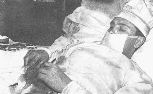 Λεονίντ Ρογκόζοφ: Ο σοβιετικός γιατρός που χειρούργησε μόνος του τον εαυτό του [εικόνες]   | iefimerida.gr 1