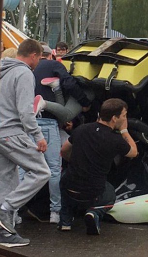 Σκωτία: Εκτροχιάστηκε τρενάκι του τρόμου σε λούνα παρκ –11 τραυματίες [εικόνες & βίντεο] | iefimerida.gr 1