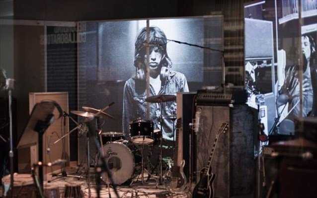 Rolling Stones: Κάνουν αυτό που ξέρουν καλά-Νέα τραγούδια και μία έκθεση που σπάει ταμεία | iefimerida.gr 1