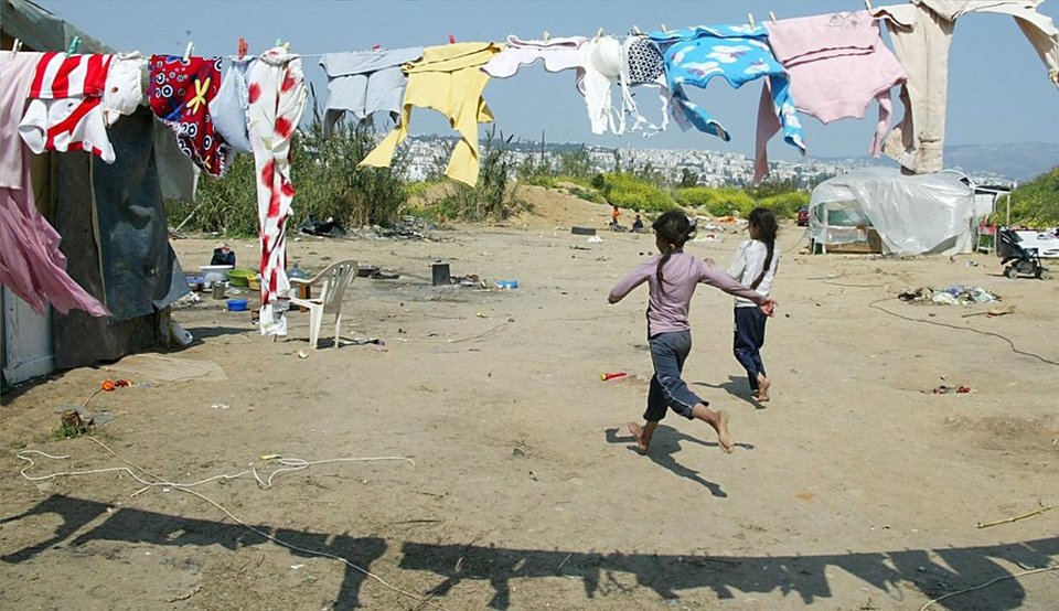 Ο καταυλισμός από το Νομισματοκοπείο θα μεταφερθεί στο όρος Πατέρα [εικόνες] | iefimerida.gr 1