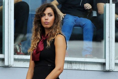 Θέαμα στο Ολίμπικο: Οι εντυπωσιακές ταξιθέτριες της Ρόμα που άφησαν τους πάντες άφωνους [εικόνες] | iefimerida.gr 3