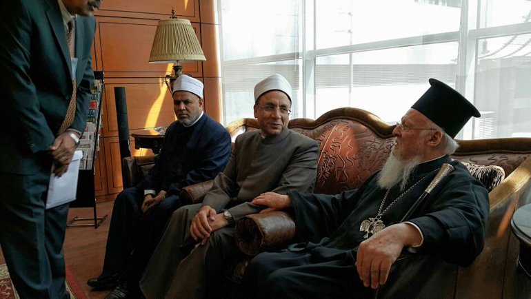 Στο Κάιρο ο Οικουμενικός Πατριάρχης -Για τη Διεθνή Διάσκεψη για την Ειρήνη [εικόνες] | iefimerida.gr 2