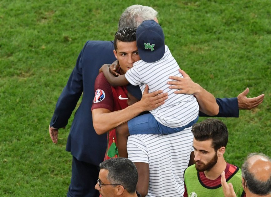 Ετσι έζησε το Τwitter την πρόκριση των Πορτογάλων [εικόνες] | iefimerida.gr 5