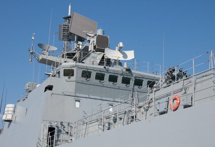 «Ναύαρχος Γκριγκορόβιτς»: Η ρωσική φρεγάτα στο λιμάνι της Κέρκυρας [εικόνες] | iefimerida.gr 1