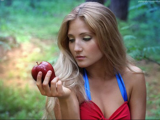 Η 22χρονη Ρωσίδα, το πιο «σκληρό θηλυκό» των ρινγκ [βίντεο + εικόνες] | iefimerida.gr 1