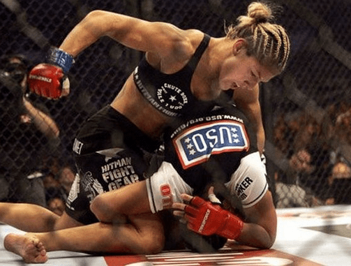 Η 22χρονη Ρωσίδα, το πιο «σκληρό θηλυκό» των ρινγκ [βίντεο + εικόνες] | iefimerida.gr 0