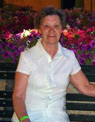 Κάτω από το κάθισμα αυτής της όμορφης 15χρονης στο ρωσικό Airbus είχαν βάλει τη βόμβα οι τζιχαντιστές [εικόνες] | iefimerida.gr 2