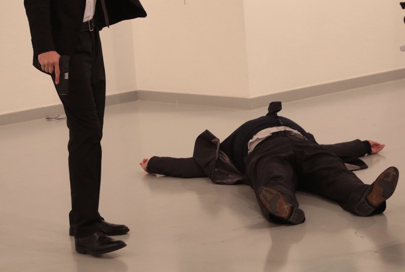 «Αλλαχού Ακμπάρ, εκδίκηση για το Χαλέπι» φώναζε ο 22χρονος τρομοκράτης | iefimerida.gr 4