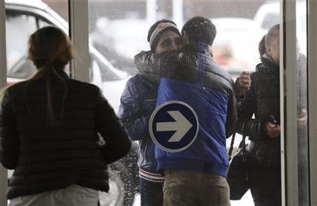 Αεροπορική τραγωδία στη Ρωσία -Συνετρίβη Boeing την ώρα της προσγείωσης [εικόνες & βίντεο] | iefimerida.gr 8