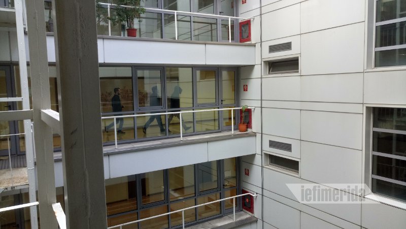 Ντου του Ρουβίκωνα στο ΥΠΟΙΚ -Εφτασαν στο γραφείο του Τσακαλώτου -Καμία σύλληψη [εικόνες & βίντεο] | iefimerida.gr 6