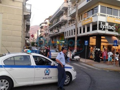 Συναγερμός στην Καλαμάτα για την Πόλα Ρούπα -Μεγάλη αστυνομική επιχείρηση στο κέντρο της πόλης [εικόνα&βίντεο] | iefimerida.gr 0