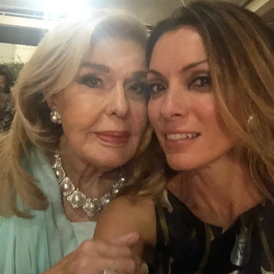 Σάκης Ρουβάς-Κάτια Ζυγούλη: Οι πρώτες φωτογραφίες από τη βάπτιση του γιου τους [εικόνες] | iefimerida.gr 2