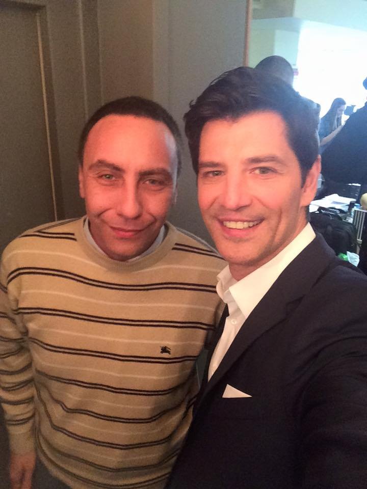 Ο Σάκης Ρουβάς τρέλανε τους δημοσιογράφους του Σκάι [εικόνες] | iefimerida.gr 3