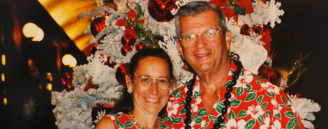 Το ερωτευμένο ζευγάρι που φοράει τα ίδια ρούχα εδώ και 30 χρόνια [εικόνες] | iefimerida.gr 0