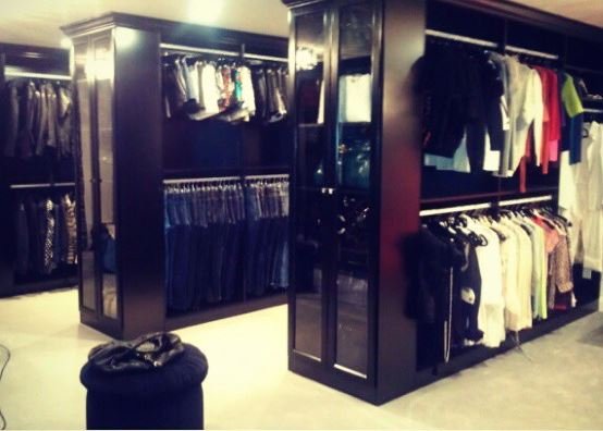 Η ζωή του πιο πλούσιου μποξέρ στον κόσμο -Αυτοκίνητα 7 εκατ. ευρώ, ιδιωτικό τζετ και γυναίκες να χορεύουν μόνο γι' αυτόν [εικόνες & βίντεο] | iefimerida.gr 6