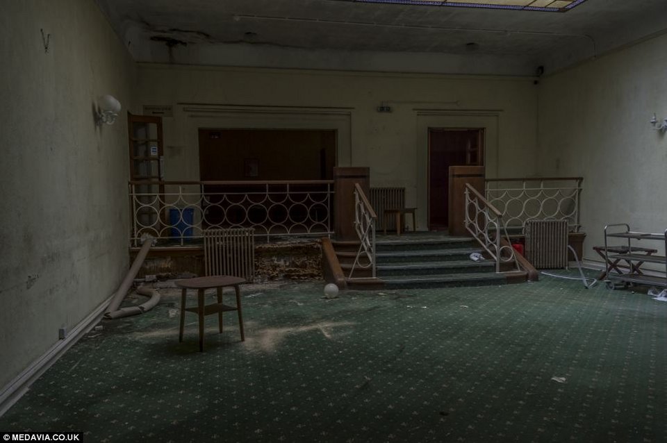 Το στοιχειωμένο ξενοδοχείο -Εικόνες εγκατάλειψης και σήψης από το πάλαι ποτέ στολίδι της Βρετανίας [εικόνες] | iefimerida.gr 2