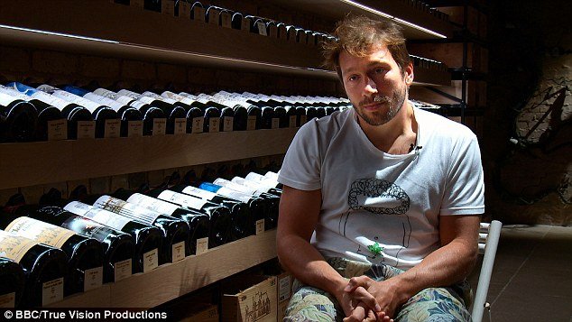 Ρώσοι και Ρωσίδες «πνίγουν» το Λονδίνο -Γιατί αγοράζουν σπίτια εκατοντάδων εκατ. και σπαταλούν αλόγιστα [εικόνες] | iefimerida.gr 6