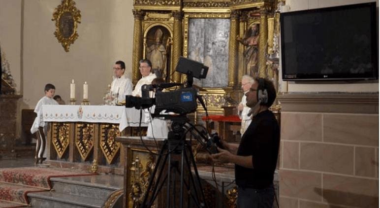 Χαστούκι στους Podemos που ζήτησαν να μη μεταδίδεται η κυριακάτικη λειτουργία | iefimerida.gr 0
