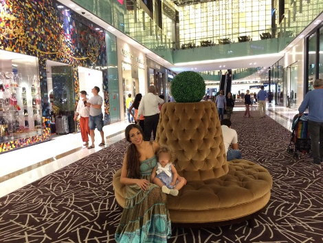 Η Ρούμπι που διέλυσε Ιταλία και Καβαλιέρε κάνει βουτιές μέσα στη χλιδή στο Ντουμπάι [εικόνες] | iefimerida.gr 4