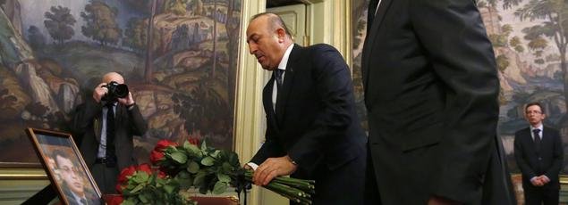 Τσαβούσογλου: Η δολοφονία του Ρώσου πρέσβη δεν θα βλάψει τις σχέσεις μας | iefimerida.gr 0