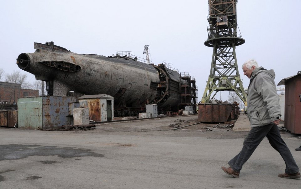 Οι ρώσοι έκαναν... κομμάτια ένα πυρηνικό υποβρύχιο -Τι έκρυβε τόσα χρόνια [εικόνες] | iefimerida.gr 3