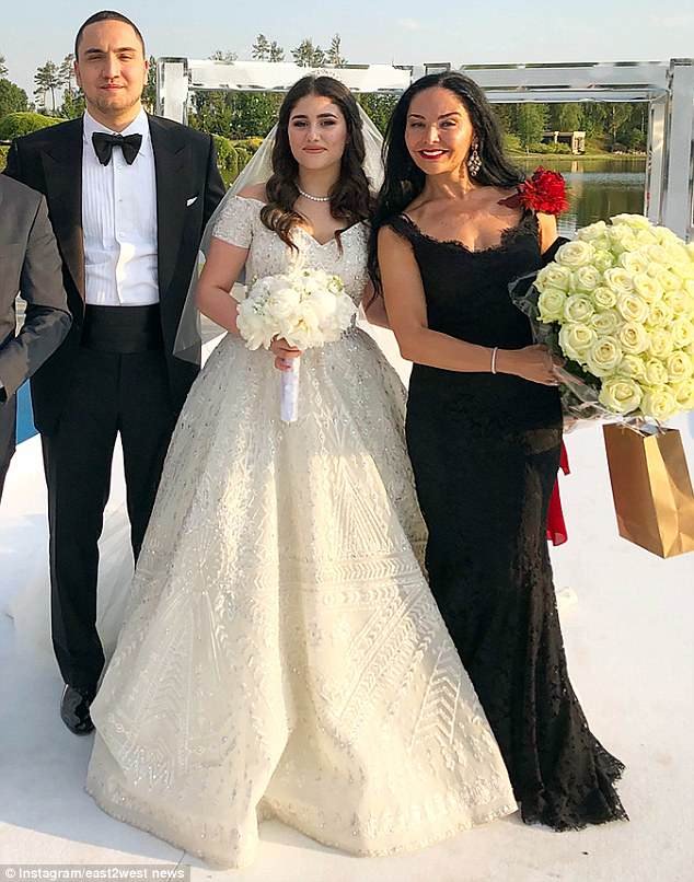 Ιρίνα Τσιγκιρίνσκαγια: Παντρεύτηκε το πιο κακομαθημένο πλουσιόπαιδο της Ρωσίας- Ενας κιτς γάμος [εικόνες] | iefimerida.gr 3