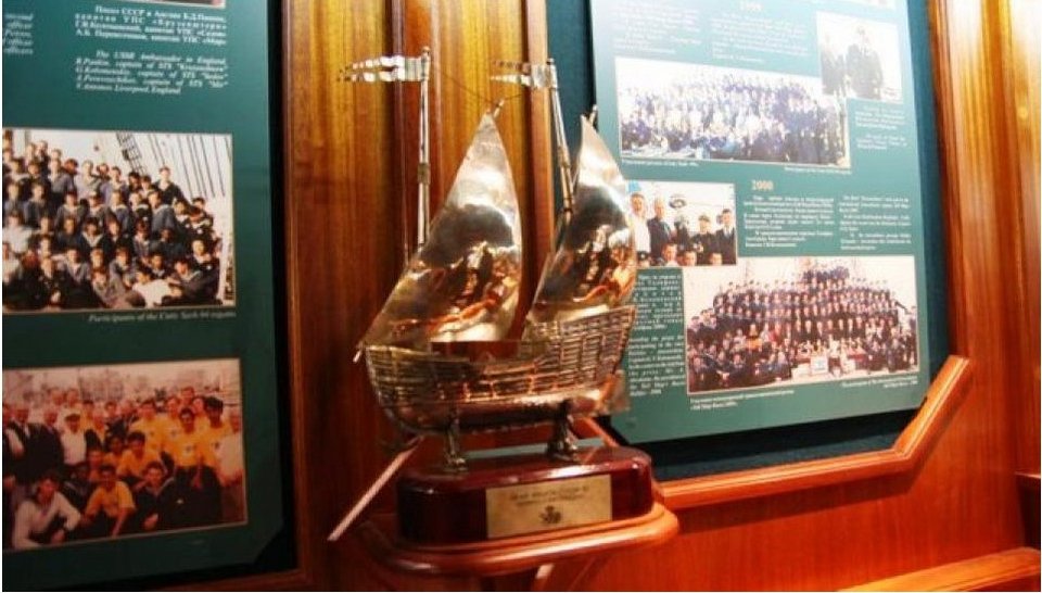 Το ρωσικό ιστιοφόρο Kruzenshtern έδεσε στην Πάτρα -Θα μείνει μέχρι και την Πέμπτη [εικόνες] | iefimerida.gr 9