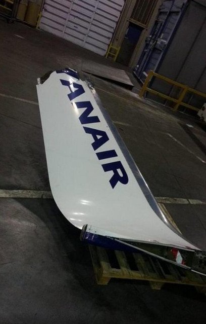 Εκτακτο: Συγκρούστηκαν δύο αεροπλάνα στο αεροδρόμιο του Δουβλίνου [εικόνες] | iefimerida.gr 2