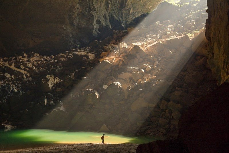 Με κομμένη την ανάσα: Στα άδυτα της μεγαλύτερης σπηλιάς του κόσμου [εικόνες & βίντεο] | iefimerida.gr 0