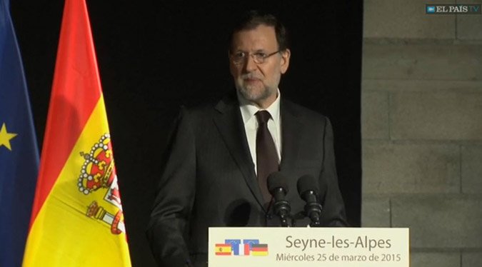 Τι είπαν Ολάντ, Μέρκελ, Ραχόι στη συνέντευξη τύπου για την τραγωδία στις Αλπεις [εικόνες] | iefimerida.gr 3