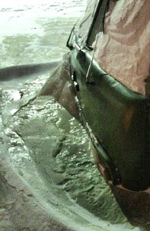 Απίστευτες εικόνες: Ολόκληρη πόλη στη Σιβηρία «θάφτηκε» κάτω από τον πάγο | iefimerida.gr 3