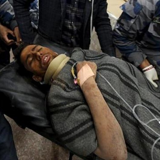 Νεπάλ: Aνδρας ανασύρθηκε ζωντανός από ερείπια 80 ώρες μετά τον σεισμό [εικόνες]  | iefimerida.gr 3