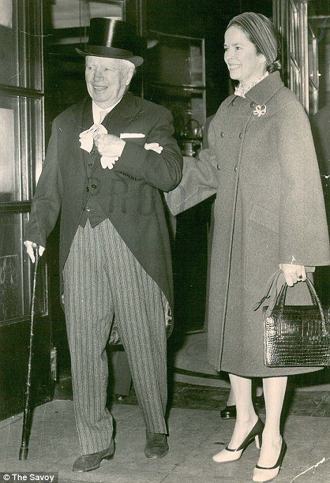 Το ξενοδοχείο όπου «γράφτηκε» η ιστορία των ελίτ του Λονδίνου – Διάσημοι επισκέπτες και απίστευτες ιστορίες [εικόνες] | iefimerida.gr 6