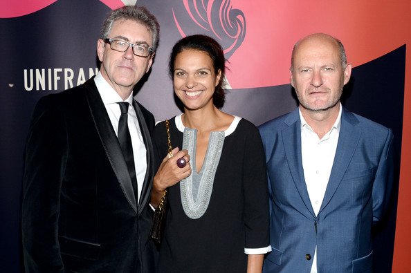 Ιζαμπέλ Τζιορντανό- Η 51χρονη πρέσβειρα του γαλλικού πολιτισμού έχει μαύρη ζώνη στο καράτε [εικόνες] | iefimerida.gr 2