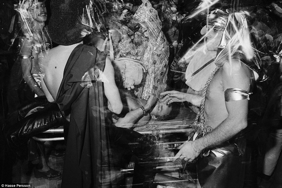 Λάμψη και αίγλη στο κακόφημο στέκι των Νεοϋορκέζων - Στα άδυτα του Studio 54 [εικόνες]  | iefimerida.gr 9