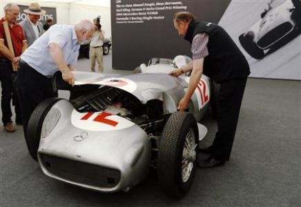 Αυτό είναι το πιο ακριβό αυτοκίνητο στον κόσμο – Εσπασε το ρεκόρ δημοπρασίας με 29.6 εκατ. δολάρια [εικόνες] | iefimerida.gr 1