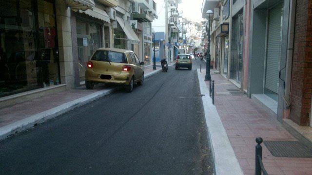 Ετσι παρκάρουν οι μάγκες στην Σητεία – Το γκρουπ- τιμωρός στο Facebook που καταγράφει τους παραβάτες [εικόνες]  | iefimerida.gr 1