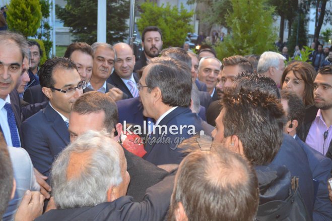 Σαμαράς: Ευτυχώς κανείς δεν τους παίρνει στα σοβαρά -Παρέμβαση για τη δήλωση Γλέζου περί «αναγκαστικού δανεισμού» [εικόνες&βίντεο] | iefimerida.gr 2