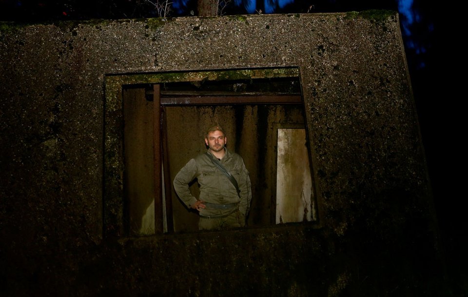 Μία βραδιά στο καταφύγιο – Πληρώνουν για να ζήσουν σαν στρατιώτες της ανατολικής Γερμανίας που δέχονται επίθεση [εικόνες] | iefimerida.gr 9