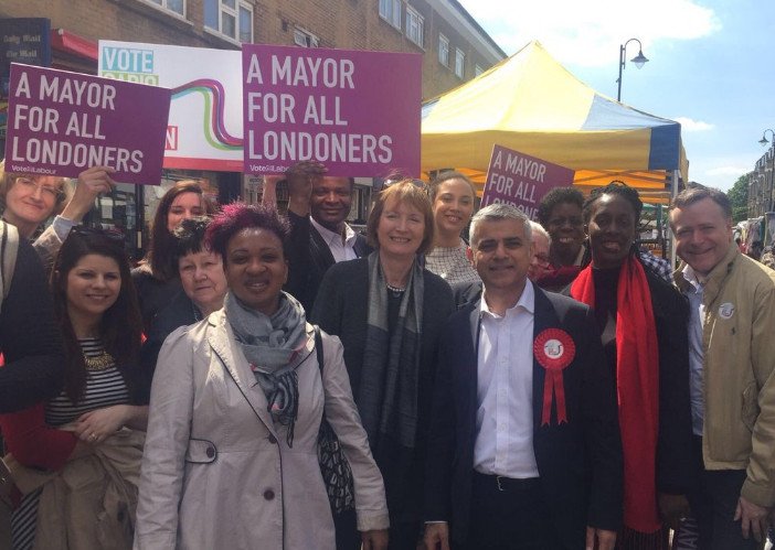 Ενας μουσουλμάνος, γιος Πακιστανού οδηγού λεωφορείων, το φαβορί να εκλεγεί σήμερα δήμαρχος Λονδίνου [εικόνες] | iefimerida.gr 3