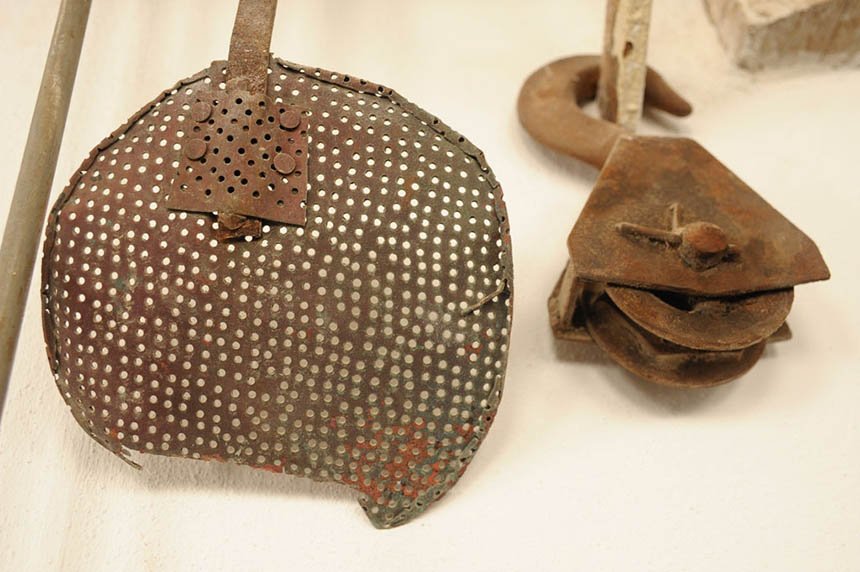 H Σαντορίνη εκρήγνυται, ξανά: Eγκαινιάστηκε μοναδικός χώρος πολιτισμού σε παλιό εργοστάσιο τομάτας [εικόνες] | iefimerida.gr 9