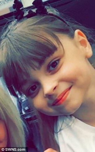 Μάντσεστερ: O άνθρωπος που κράτησε στα χέρια του την Σάφι Ρούσος λίγο πριν πεθάνει [εικόνες] | iefimerida.gr 0