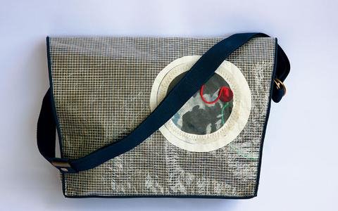 Τέσσερις ιδιοφυείς Ελληνες: Φτιάχνουν τσάντες ανακυκλώνοντας πανιά ιστιοφόρων [εικόνες] | iefimerida.gr 10