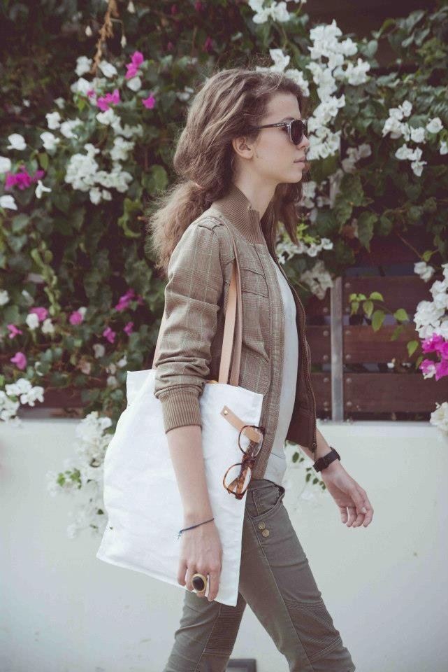 Τέσσερις ιδιοφυείς Ελληνες: Φτιάχνουν τσάντες ανακυκλώνοντας πανιά ιστιοφόρων [εικόνες] | iefimerida.gr 11