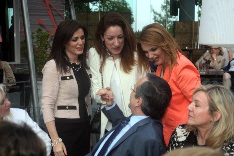 Ο Σαμαράς σε συγκέντρωση γυναικών στη Λαμία: Η νέα Ελλάδα είναι γένους θηλυκού | iefimerida.gr 0