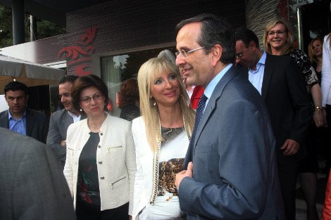 Ο Σαμαράς σε συγκέντρωση γυναικών στη Λαμία: Η νέα Ελλάδα είναι γένους θηλυκού | iefimerida.gr 2