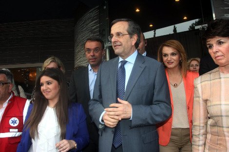 Ο Σαμαράς σε συγκέντρωση γυναικών στη Λαμία: Η νέα Ελλάδα είναι γένους θηλυκού | iefimerida.gr 3